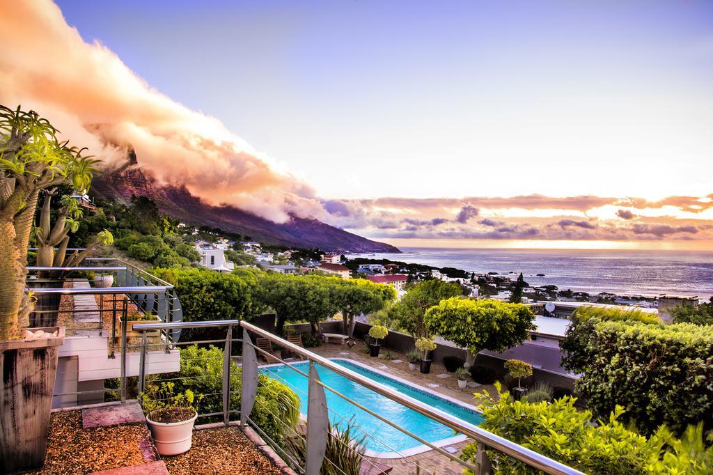Atholl House Hotel Camps Bay Exterior photo